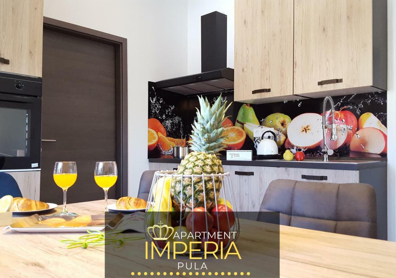 Apartment Imperia *** Pula Eksteriør billede