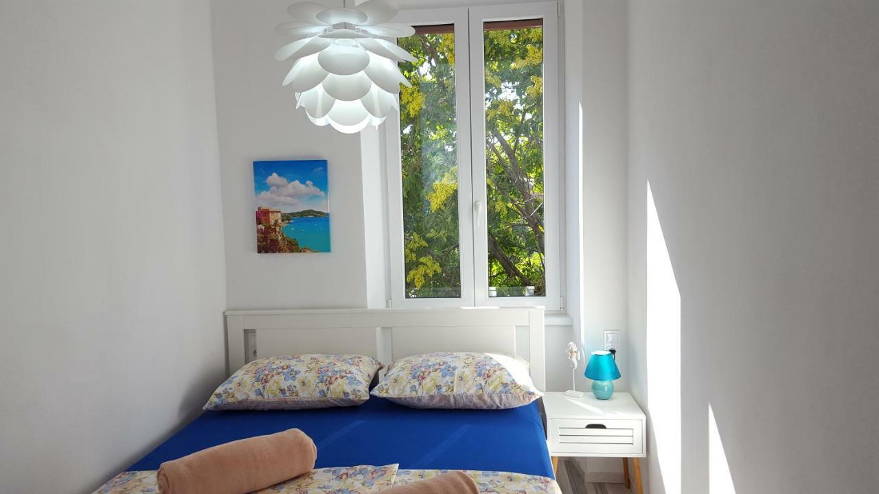 Apartment Imperia *** Pula Eksteriør billede